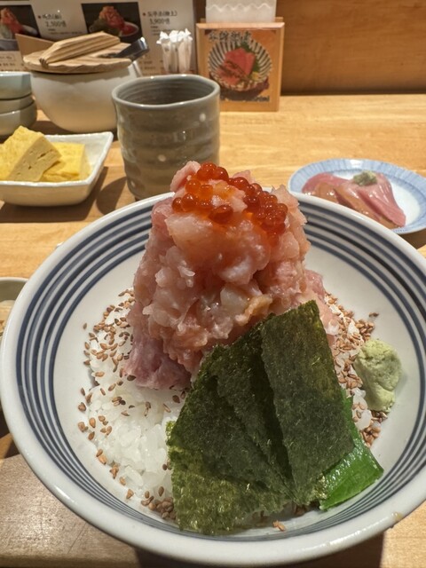 Tsuji Han Aakuhiruzu ten - Roppongi Itchome/Kaisen-don (Seafood