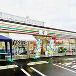 セブンイレブン - 外観写真: