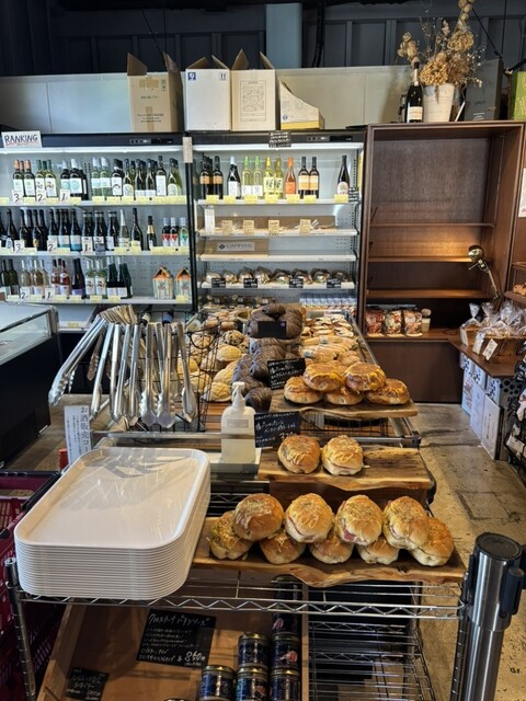 DELICATESSEN TRUNQ Butcher&Bakery 小禄店 （デリカテッセン トランク