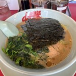 ラーメン山岡家 - 料理写真:「醤油ラーメン」¥690配布クーポン「ほうれん草」
