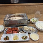 ホルモン焼肉 ひふみ屋 - 