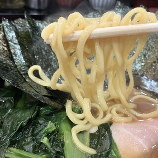 ラーメン 杉田家_1
