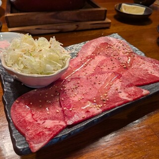 虎壱精肉店_0
