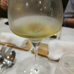 367503306 - １杯目グラス白ワイン