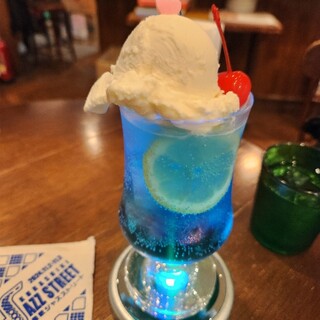アヴェニュウ_1