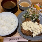 津田屋食堂 - 