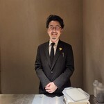焼肉 神楽 - 以下写真掲載許可済、ソムリエでもある店長の親切な対応が素晴らしい！