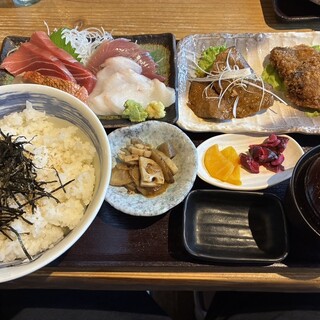 勝浦港 市場食堂 勝喰_0
