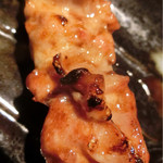 ワインバー フレンド書房 - もも　260円。