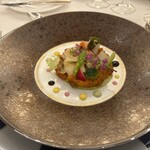 ホテルニューオータニ - 料理写真:先ず前菜のオレンジ風味のラタトゥユの乗った海の味のプティボアババロアからスタート。