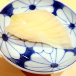 鮨 はしもと - 美しいガリ。