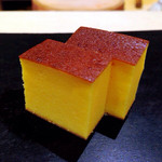 鮨 はしもと - 卵焼き。甘めのカステラ。