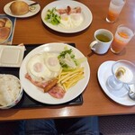 デニーズ - 料理写真:
