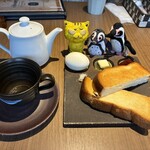 小春や珈琲 - 料理写真:珈琲ホット・スペシャリティ(ポット)   748円(税込)   ※ グッドモーニングプレート+0円