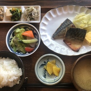 ごはん×カフェ madei_0