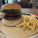 BURGER CHOP STAND - 料理写真: