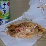 Kingu kebabu - ケパブサンド　飲み物（十六茶）付　550円