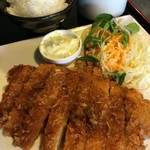 Bonjiri - チキンカツ定食