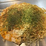 八昌 - 料理写真:「そば肉玉＋イカ天」（1,300圓）。