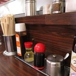 中華処タカノ - カウンター