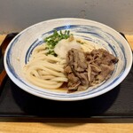 うどん処 おはな - 料理写真:おろし肉ぶっかけうどん（税込1,100円）