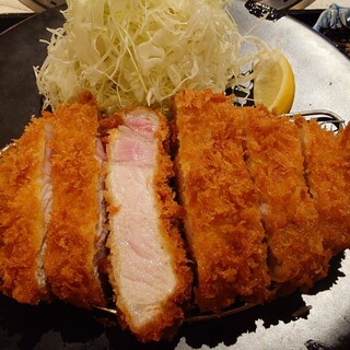 お肉屋さんが『君に、焼いて揚げる。』_1