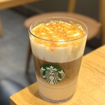 スターバックスコーヒー - ドリンク写真:・キャラメルマキアート iced Tall 580円/税込
(エスプレッソショット 追加 +50円、エクストラソース)
