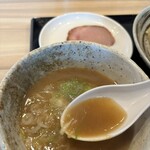 つけめん しんちゃん - ←のつけ汁