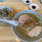 榮ラーメン - 料理写真: