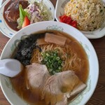ラーメン大吉 - 料理写真:サービスセット(A)