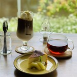 うめの木カフェ - ベイクドチーズケーキ660円