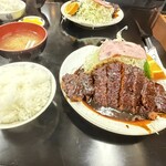 葉栗屋 - 