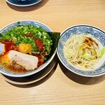 丸源ラーメン - 料理写真:オーダーから6分程で提供