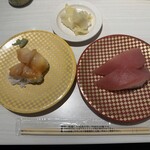 魚べい - 料理写真:まぐろと赤貝