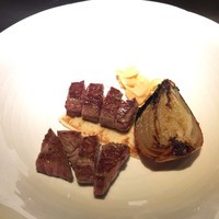 atelier 森本 XEX 鉄板 - 肉はもちろん、玉ねぎローストもうまし‼︎