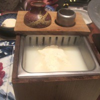 九州の旬 博多廊 大阪店 - 嬉野の湯豆腐はゴマダレでいただきます
