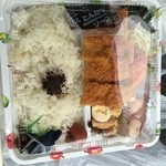 楽酔家 - 新鮮イカフライ（リラックス弁当￥３８０円）