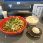 AKATOBI 双 - ライス（生卵付き）200円
