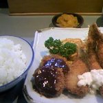 お食事処　とんとん　奈良香芝店 - サービスランチ