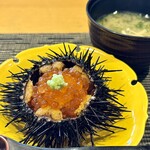 鮨 玉かがり 天ぷら 玉衣 - 
