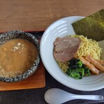 みそ伝 - 料理写真:石焼みそつけめん