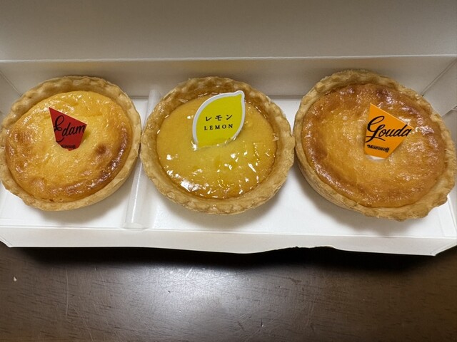モロゾフ 窯だしチーズケーキ ららぽーとEXPOCITY店 - 万博記念公園