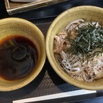 なぜ蕎麦にラー油を入れるのか。 - 料理写真: