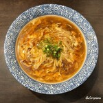 衣正家 - 酸辣湯麺