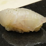 鮨 心白 - 神経〆めした鱈の熟成