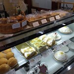イタリアントマト カフェジュニア - ショーケース