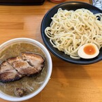 麺屋のの18 - 料理写真:「スタミナつけ麺（しょうゆ）大」950円税込み♫
