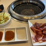 焼肉じゅうじゅうカルビ - 