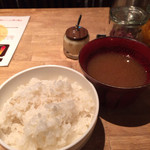 ぶりあん - ご飯と味噌汁