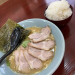 ラーメン麺吉 - 